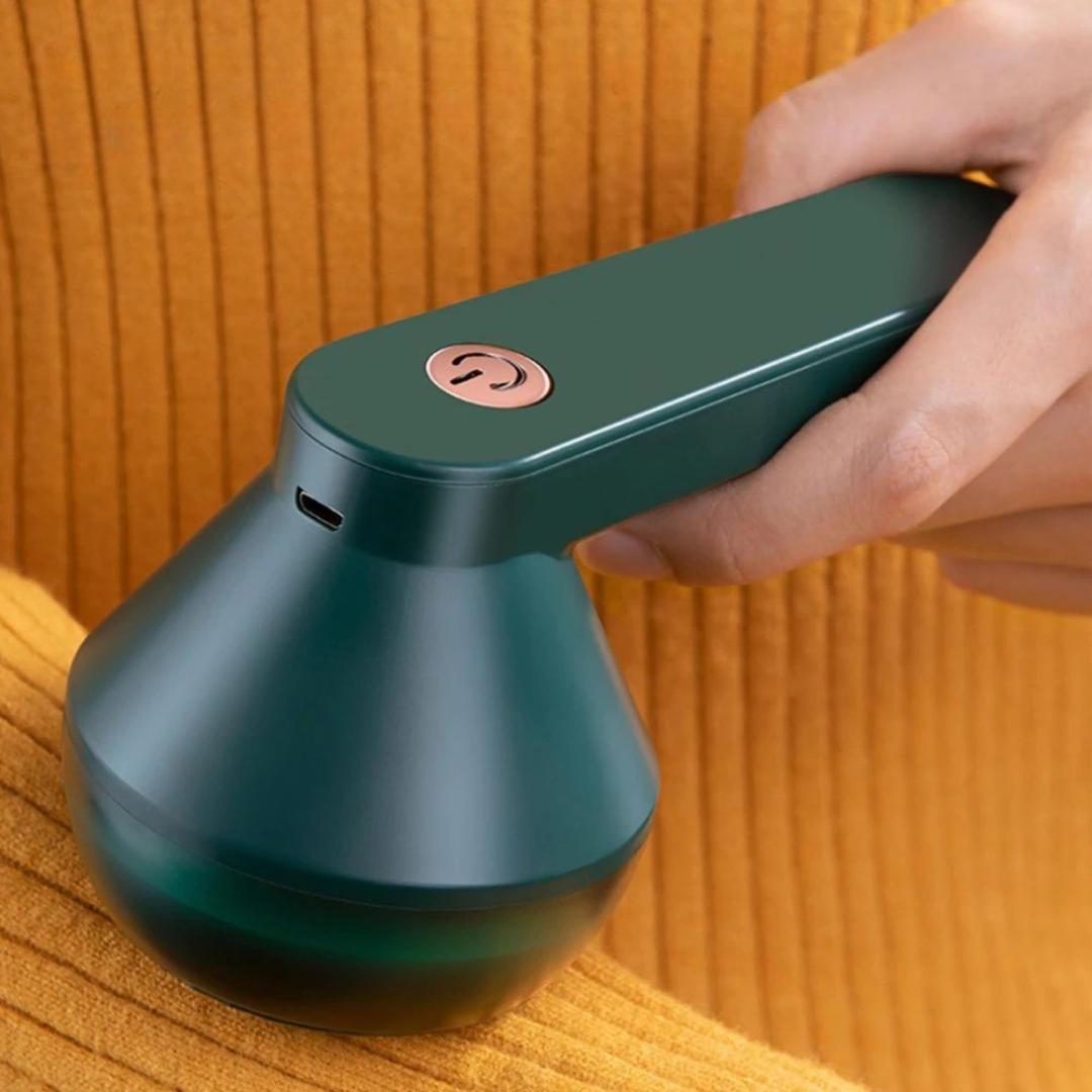 FreshFuzz™ elektrische pluizenverwijderaar voor kleding – productafbeelding 1