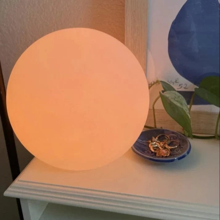 LumaSphere™ waterbestendige LED-bollamp met 16 kleuren – productafbeelding 3