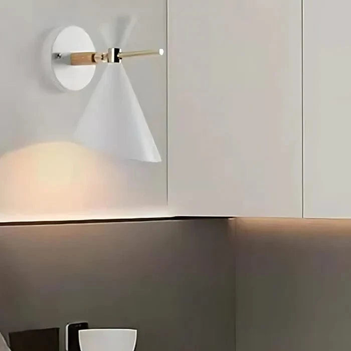 LumiHorn™ Scandinavische metalen wandlamp met hoornkap – productafbeelding 8