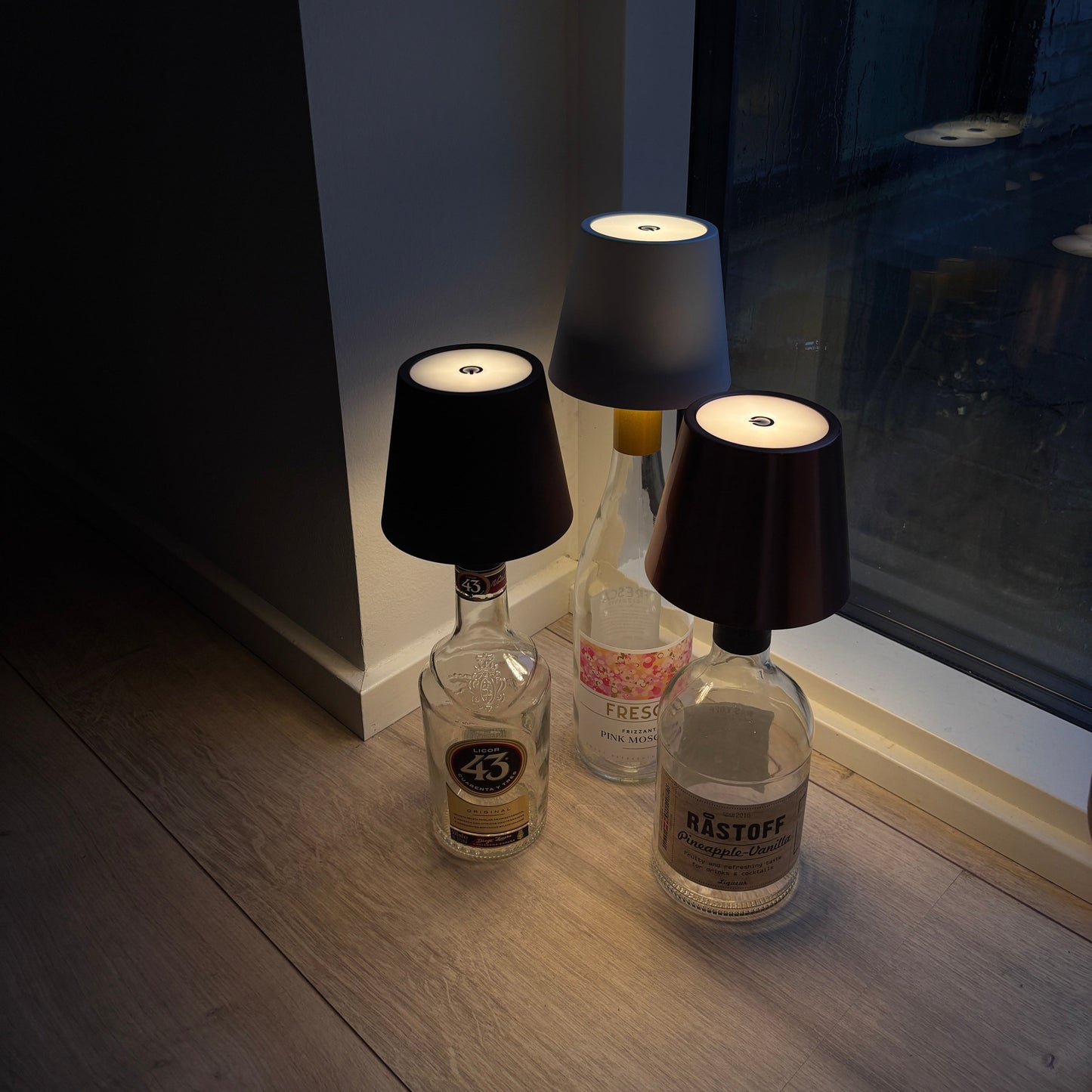 BottleGlow™ draadloze LED flessenlamp – afbeelding 4