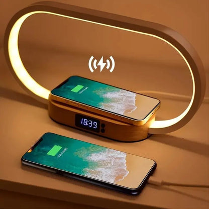 3-in-1 draadloze oplader met LED-tafellamp en digitale klok – productafbeelding 2