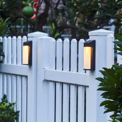LumaGlow™ solar tuinwandlamp met matglas – productafbeelding 4