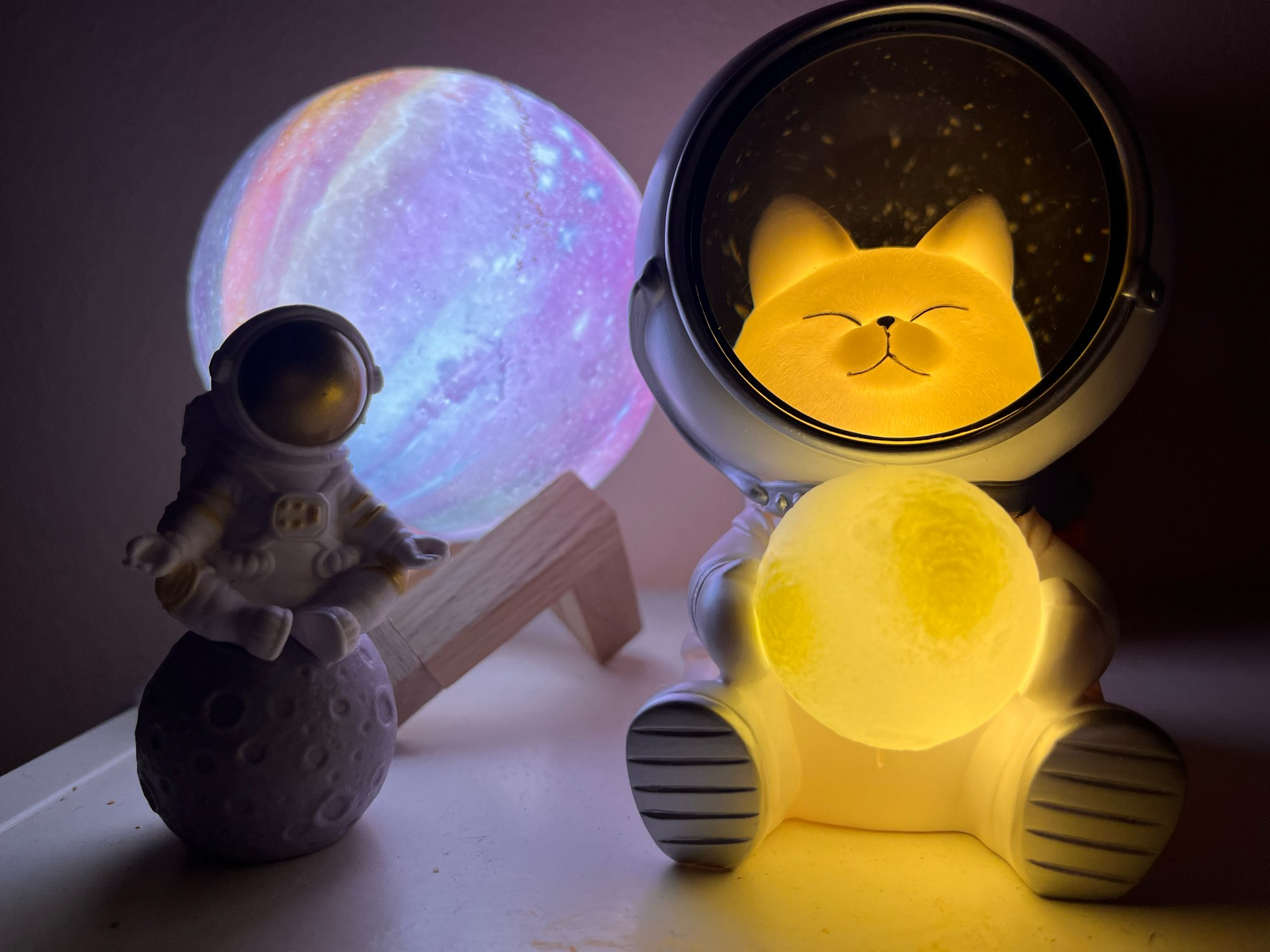 LumaPaw™ Galaxy kattennachtlamp met afstandsbediening – productafbeelding 3