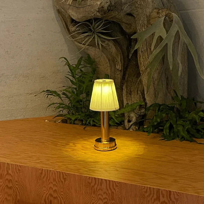 LumaGlow™ oplaadbare tafellamp met stoffen kap en dimmer – productafbeelding 7