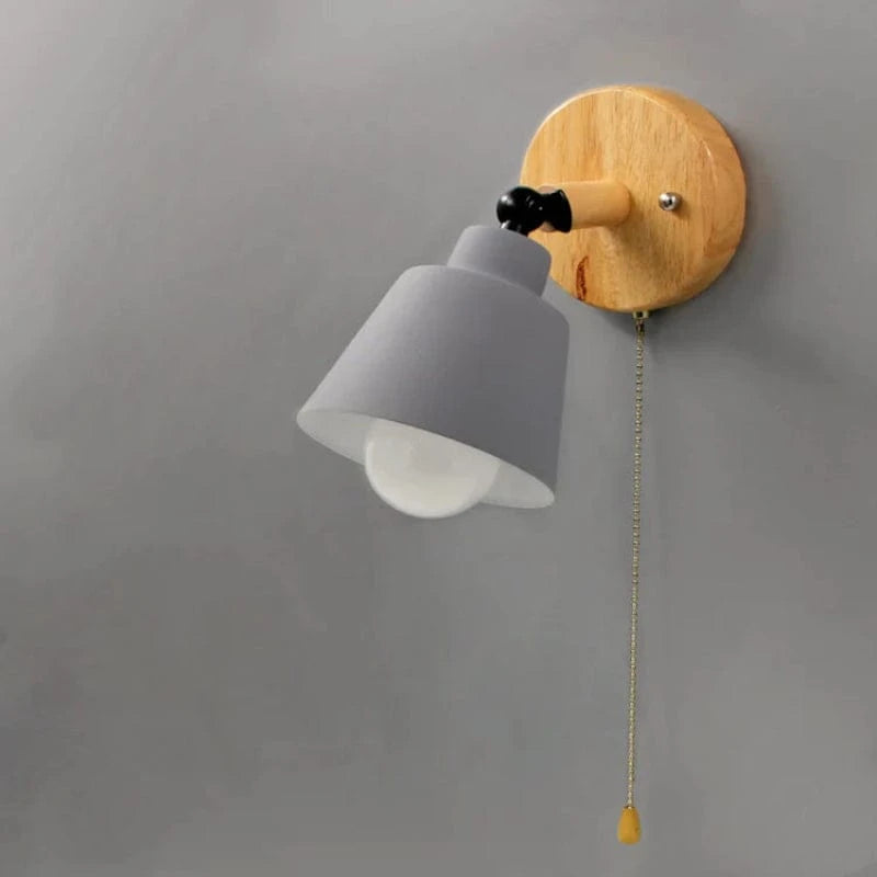 LumaLight™ verstelbare macaron wandlamp met houten arm – productafbeelding 1