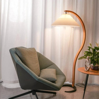 LumaArch™ Scandinavische booglamp van hout met linnen kap – productafbeelding 6