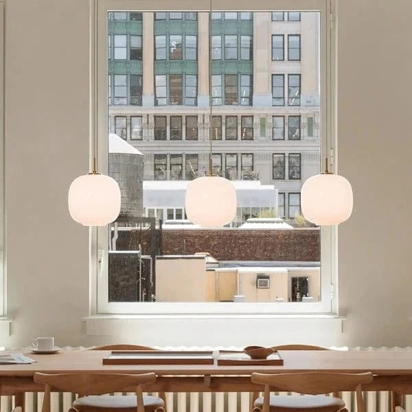 LumaSphere™ hanglamp van handgeblazen opaalglas – productafbeelding 5