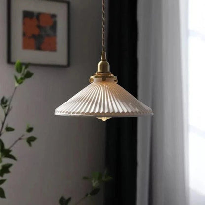 LumaNest™ Japandi keramische hanglamp met messing – productafbeelding 1