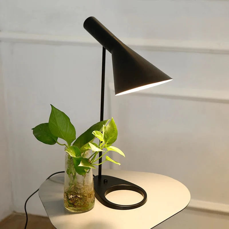 LumaGlow™ verstelbare metalen bureaulamp met E27-fitting – productafbeelding 4