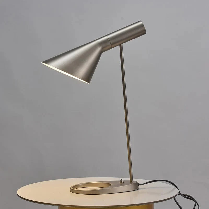 LumaGlow™ verstelbare metalen bureaulamp met E27-fitting – productafbeelding 7