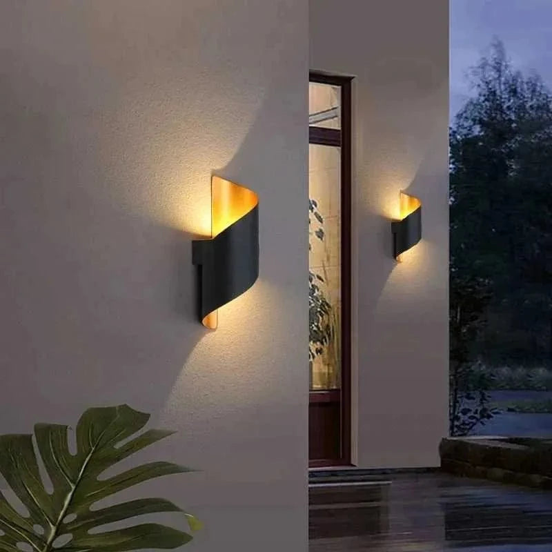 LumaSpire™ moderne buitenwandlamp – productafbeelding 3