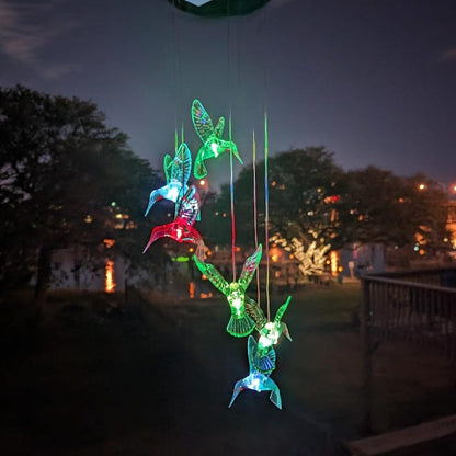 LumiHaven™ solar windgong met kolibries en LED-licht – productafbeelding 3