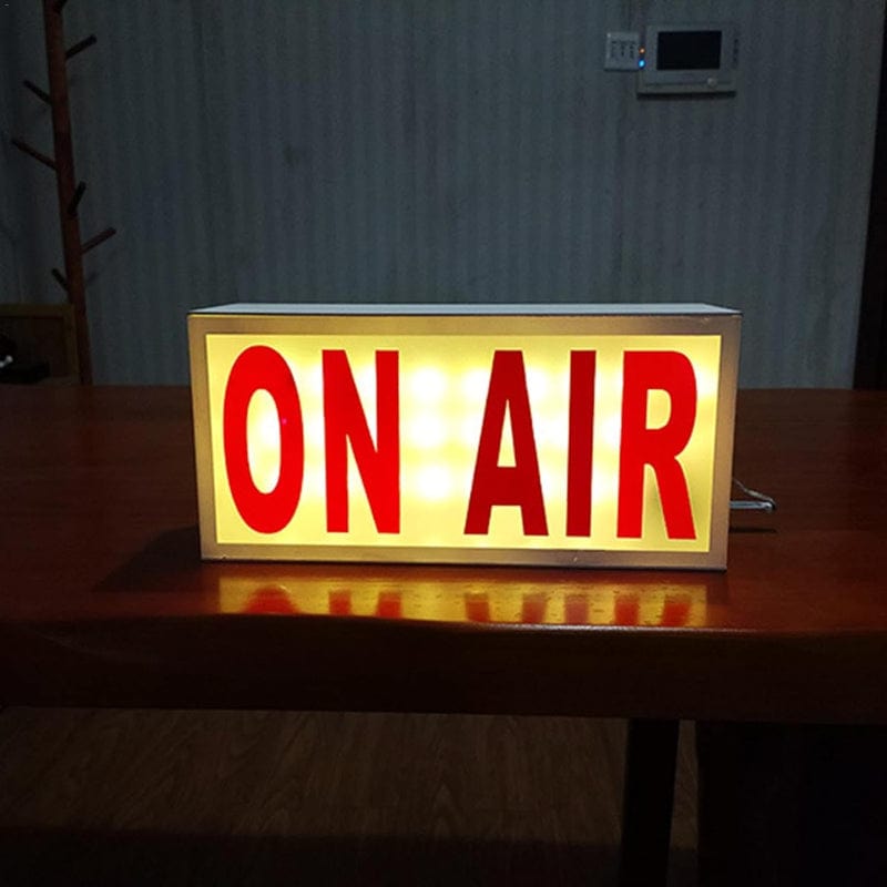 LumoGlow™ retro On Air LED-lichtbak op batterijen – productafbeelding 3