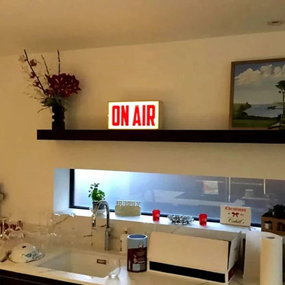 LumoGlow™ retro On Air LED-lichtbak op batterijen – productafbeelding 5
