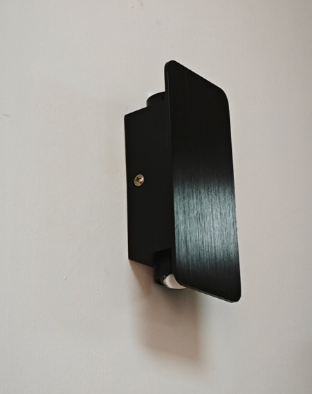 LumaGlow™ minimalistische LED-wandlamp met 3 lichtkleuren – productafbeelding 3