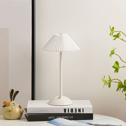 LumaGlow™ Scandinavische tafellamp met USB-laadpoort – productafbeelding 12