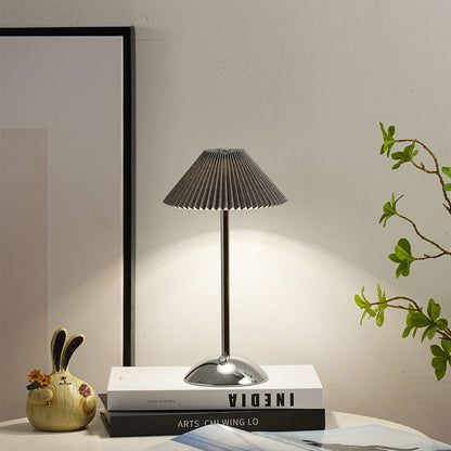LumaGlow™ Scandinavische tafellamp met USB-laadpoort – productafbeelding 6