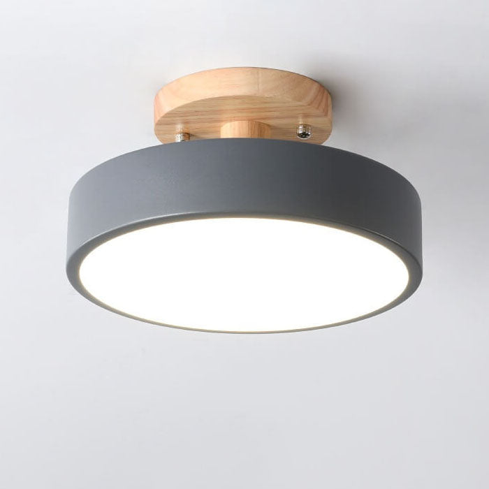 Nordic Log™ ronde LED-plafondlamp van hout en metaal – productafbeelding 14