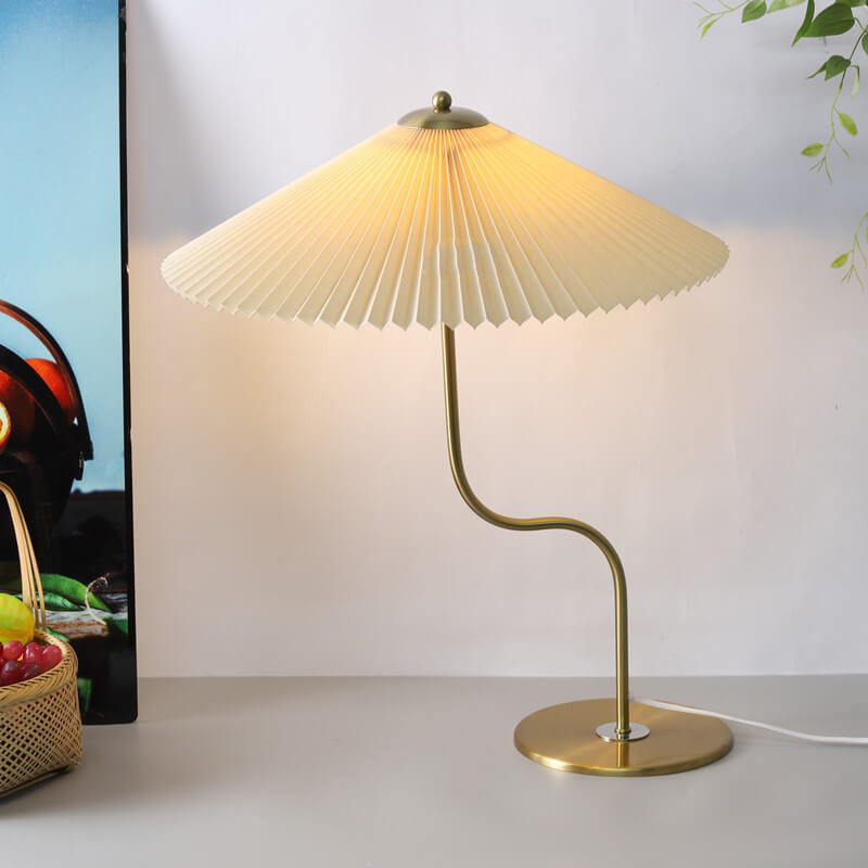 LumaLuxe™ retro tafellamp met geplooide kap – productafbeelding 7