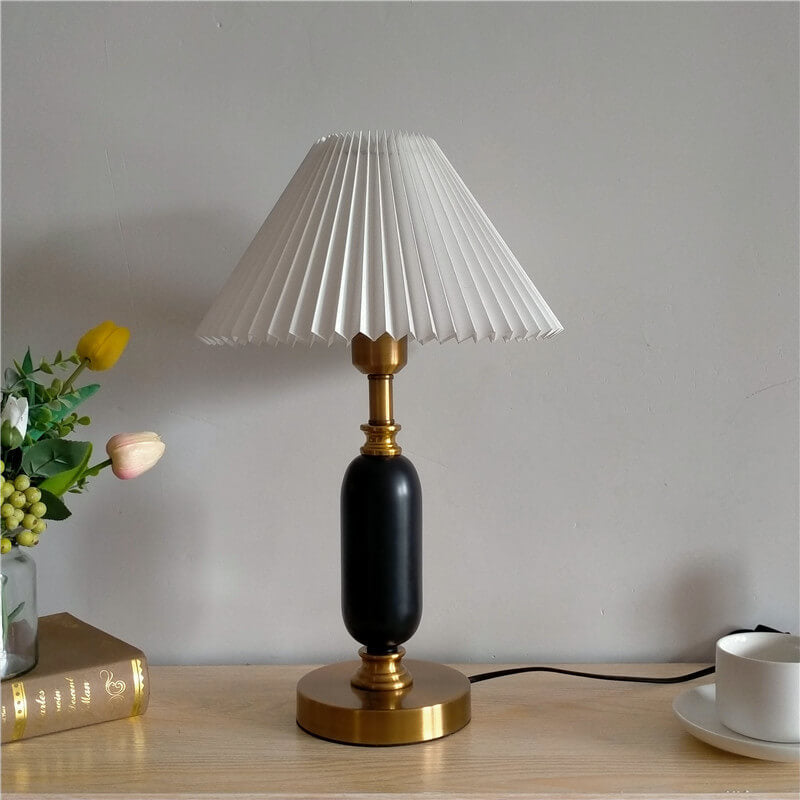 LumiNest™ retro tafellamp met geplooide lampenkap – productafbeelding 11