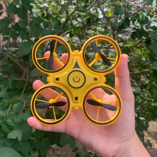 MANIKO™ drone met bewegingsbesturing – productafbeelding 1